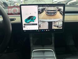 تسلا موديل 3